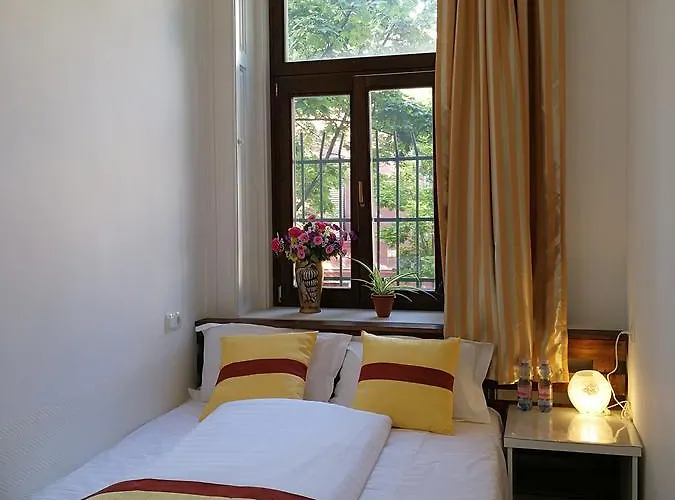 Отель Budapest Garden Hotel Будапешт