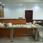 酒店 布达佩斯加登酒店 2*