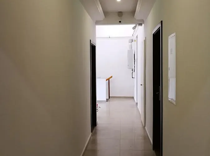 מלון Budapest Garden Hotel 2*